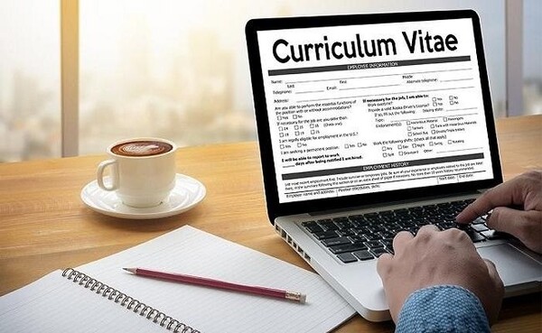 Cần lưu ý đảm bảo cấu trúc đầy đủ của CV xin việc