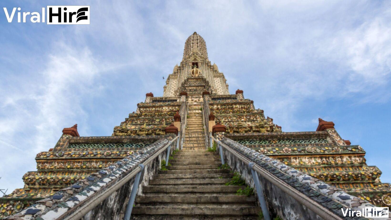 Khám phá tất tần tật Chùa Wat Arun tuyệt đẹp ở Thái Lan